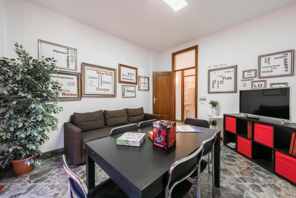 Apartment Grey - Youtown